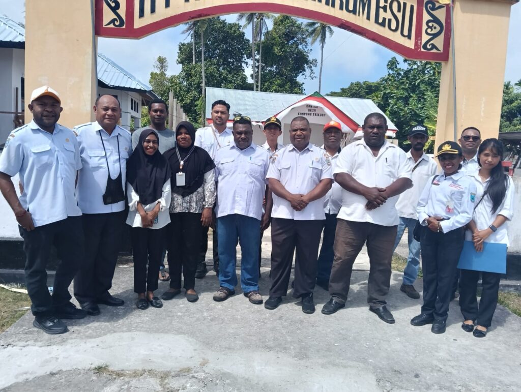 Kunjungan Dinas Pemberdayaan Masyarakat Dan Kampung Propinsi Papua Barat Ke Kampung Trikora Kabupaten Kaimana